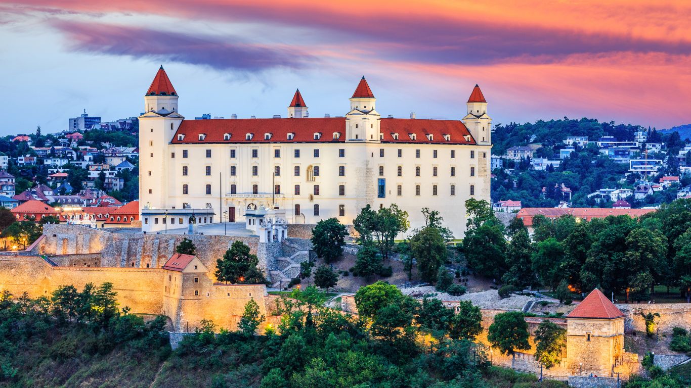 BEČ – PRAG – BRATISLAVA, 4 dana - Starline putnička agencija 